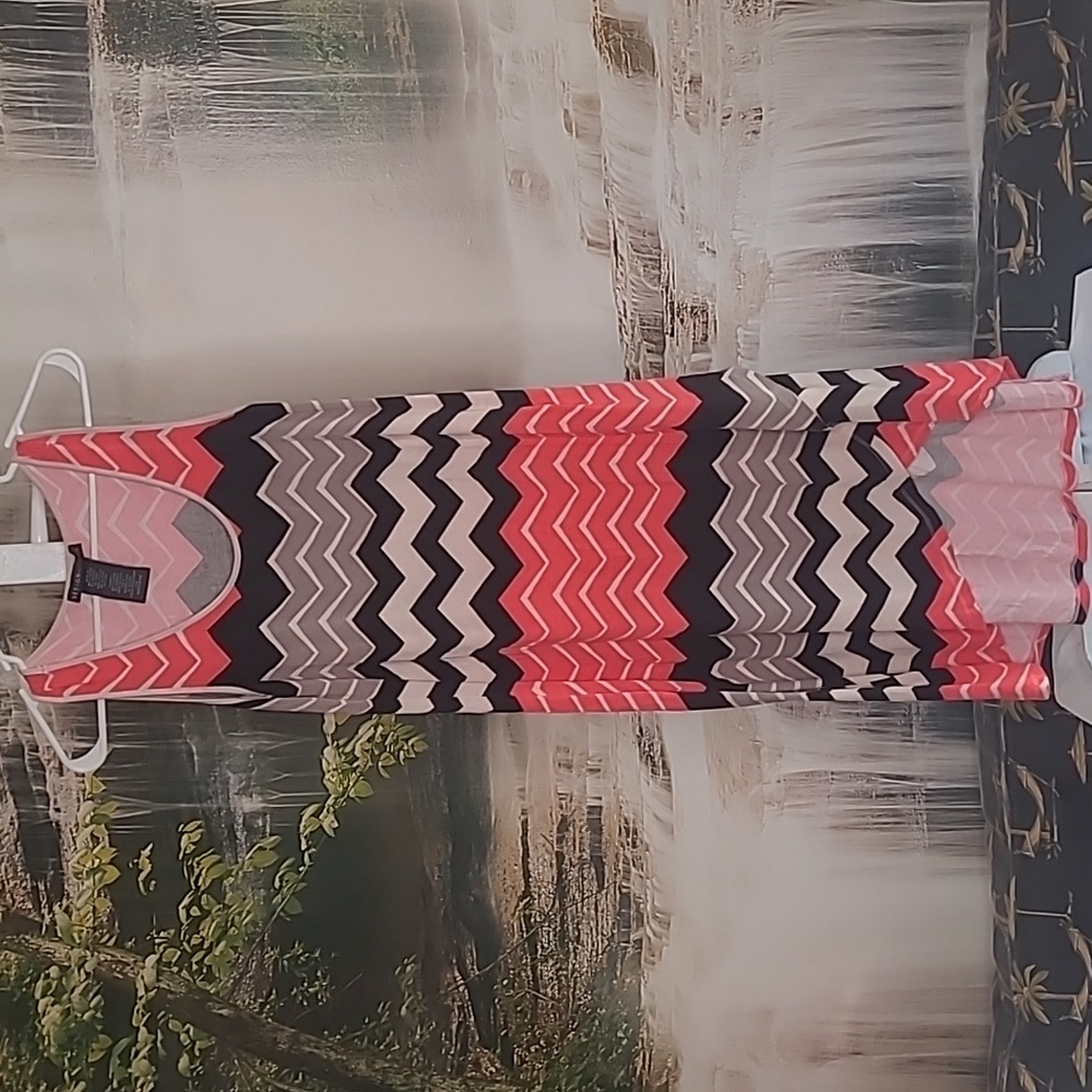 Design History Womens Small warm tones flowy chevron lightweight hi lo dress